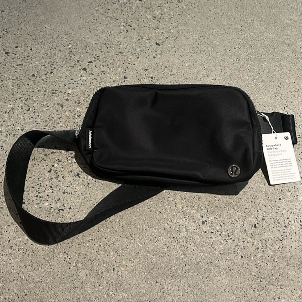 lululemon athletica Black Crossbody Belt Bag